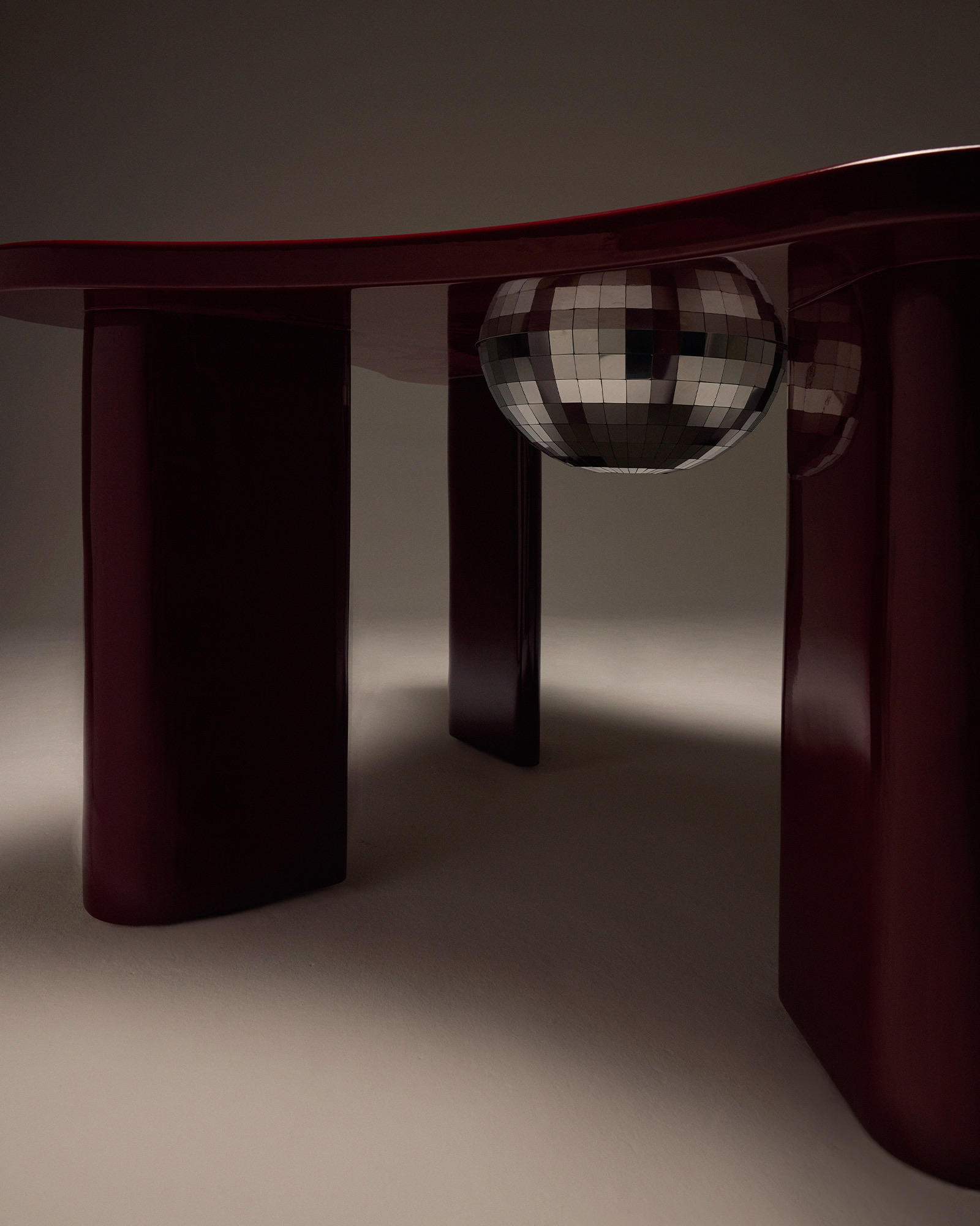 The Socialite Dining and Drinks Table