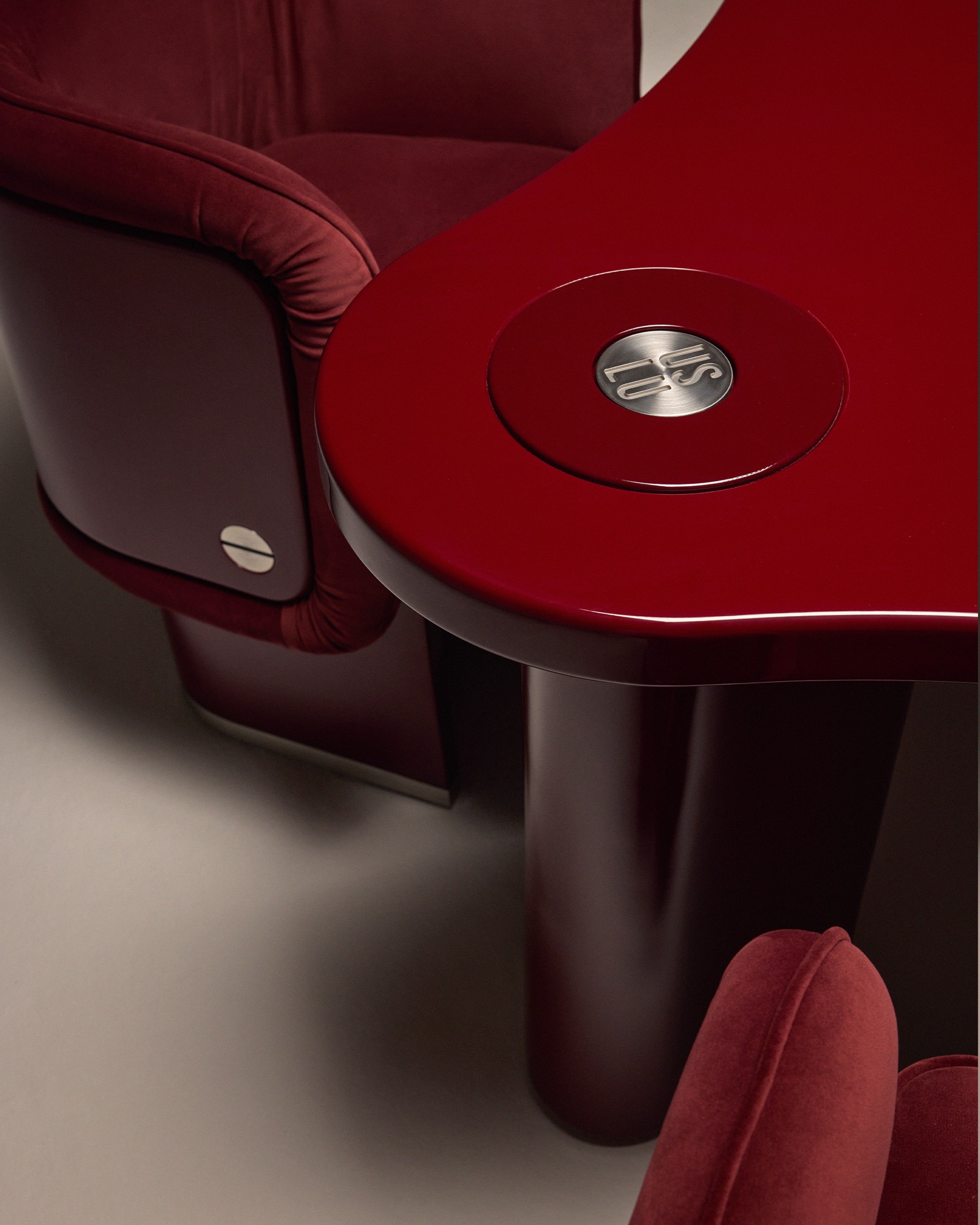 The Socialite Dining and Drinks Table with The Unifier Dining Chair and Armchair, corner detail