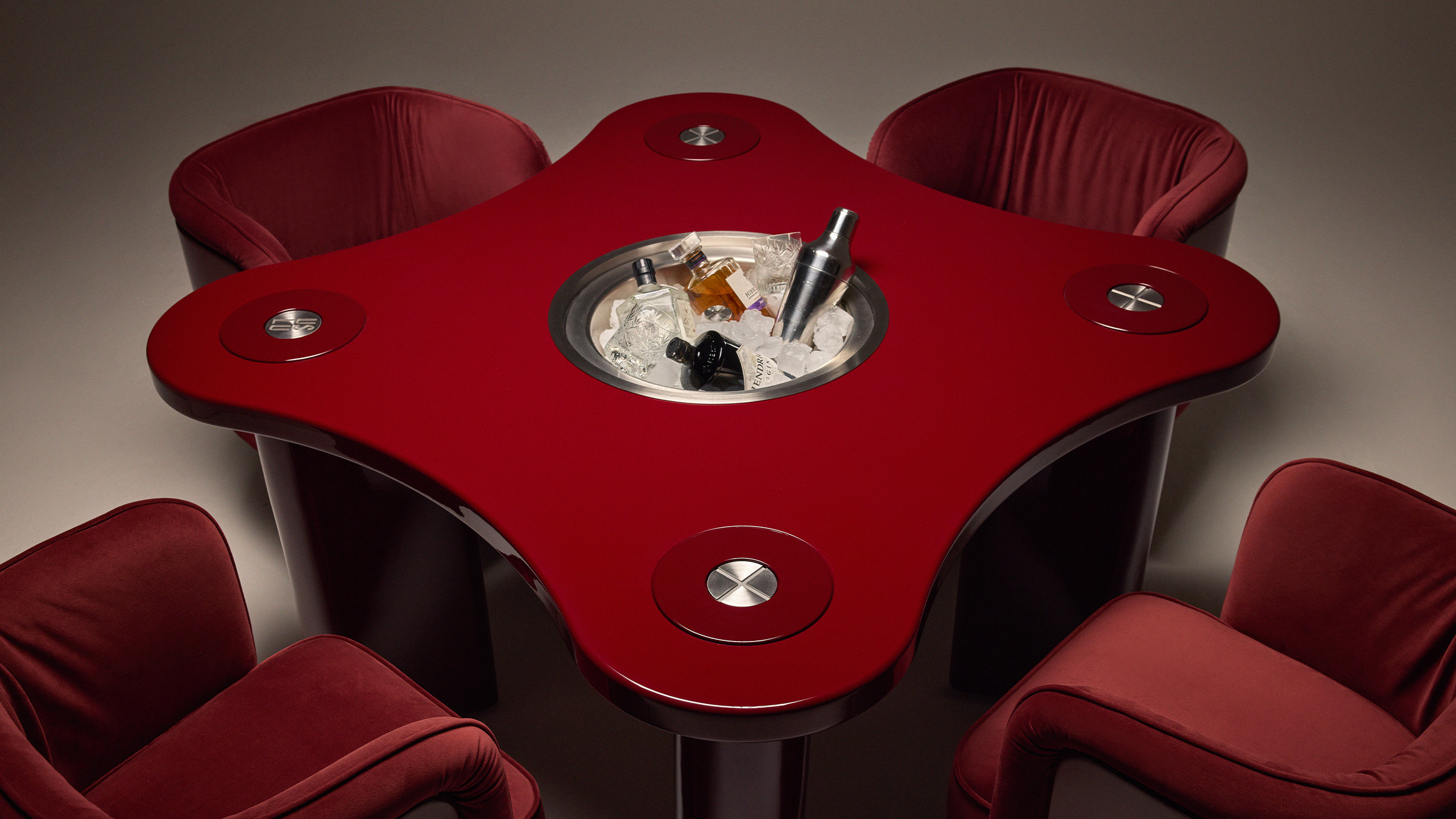 The Socialite Dining and Drinks Table